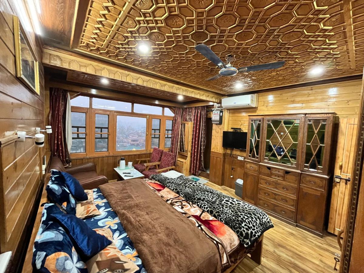 Sun N Shade Guest House Srīnagar Екстериор снимка
