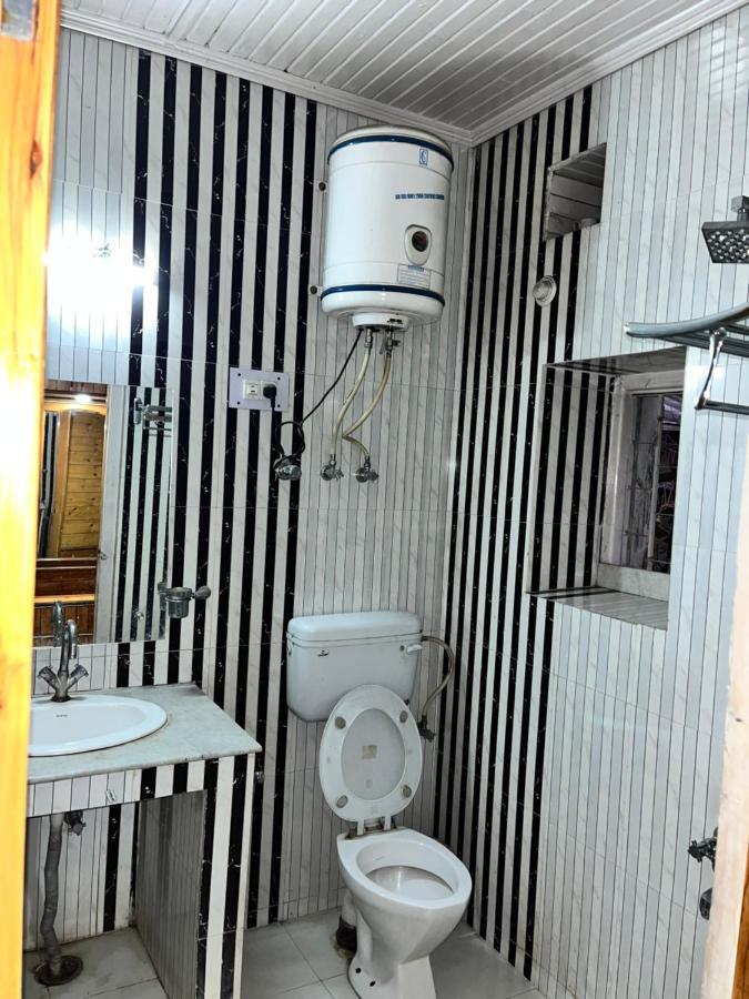 Sun N Shade Guest House Srīnagar Екстериор снимка